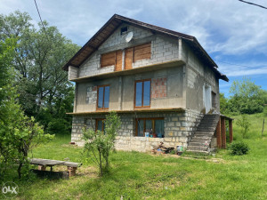 Prodaje se kuća u Srebreniku - Potpeć