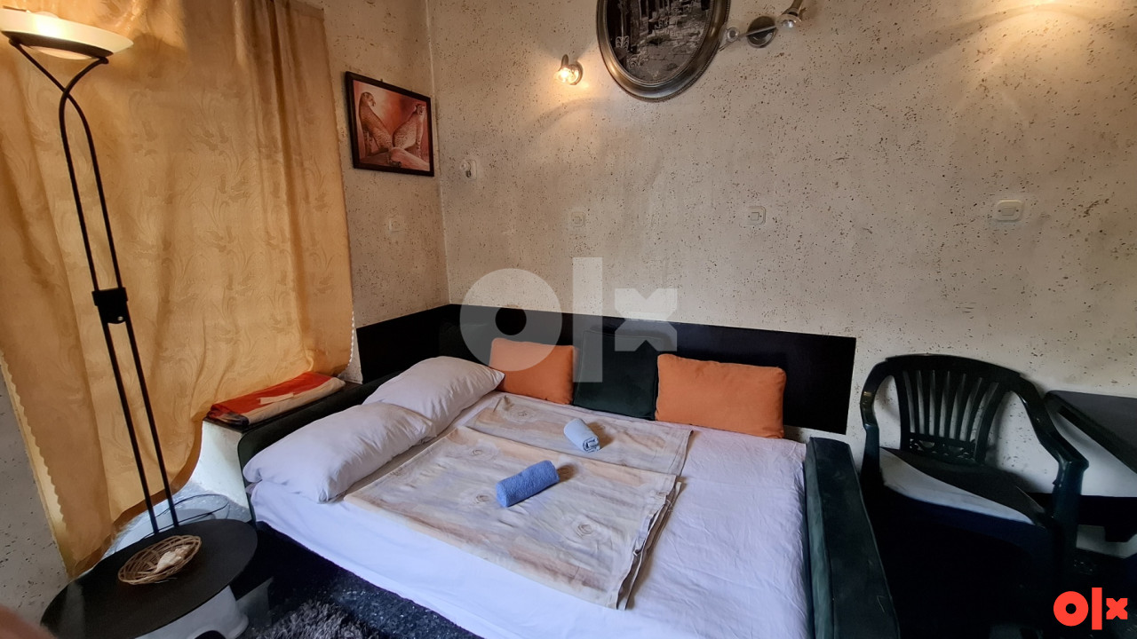 Sobe izdavanje blizu Bascarsije na dan 062124037 2