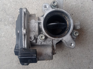 Klapna gasa korsa d 1.3 70kw 2010god