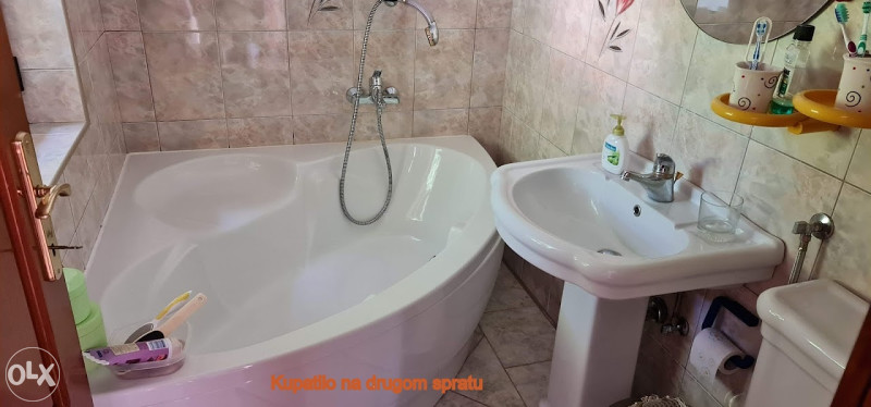 Mačkovac /Zlaca/ - vikendica  /ili kuca/ 9