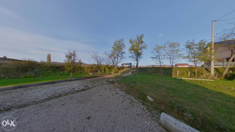 Novonapravljena kuća sa 3 sprata i 1000m2 zemlje Osik 2