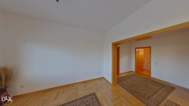 Novonapravljena kuća sa 3 sprata i 1000m2 zemlje Osik 6