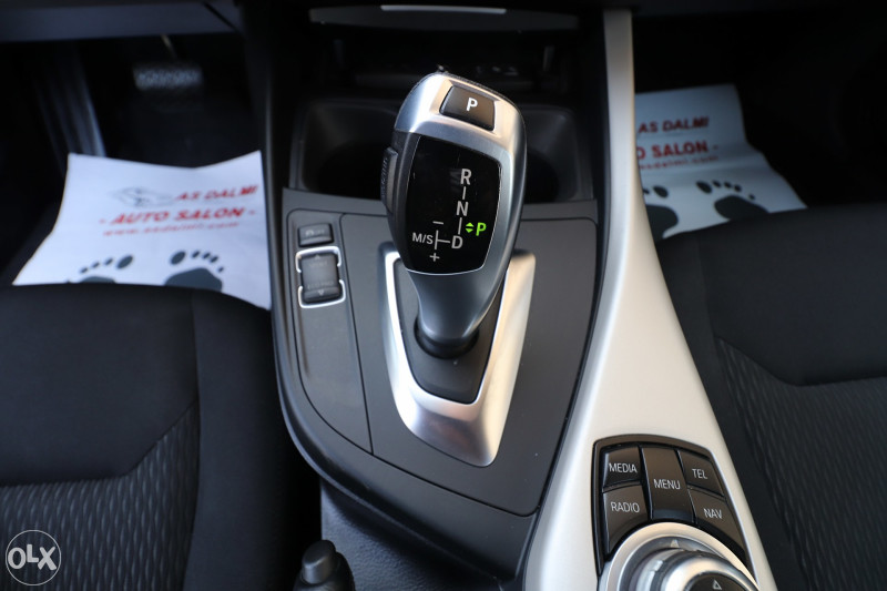 BMW 118 D Automatik 150 KS Navigacija Parktronic