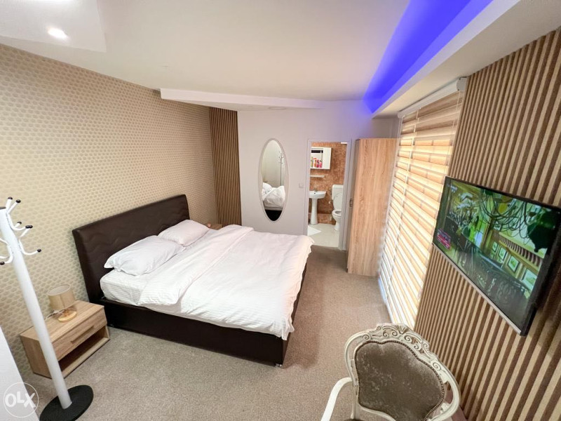 Stan na dan Apartman"GOLD" Lukavica Garaža 065970319 10