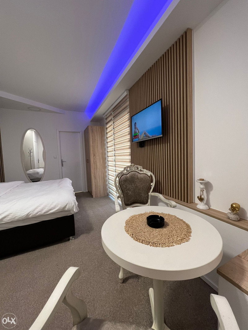 Stan na dan Apartman"GOLD" Lukavica Garaža 065970319 14