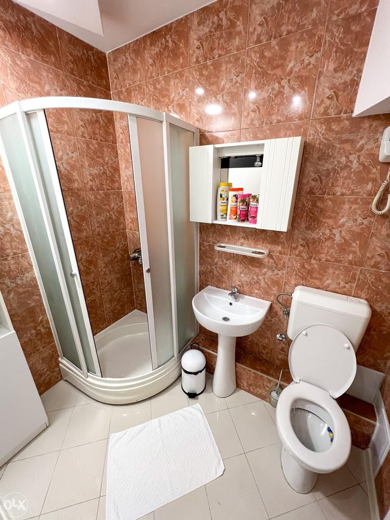 Stan na dan Apartman"GOLD" Lukavica Garaža 065970319 4