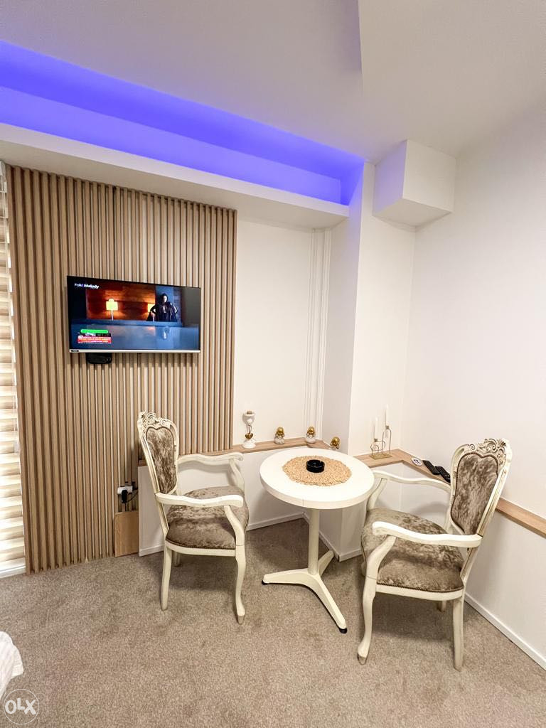 Stan na dan Apartman"GOLD" Lukavica Garaža 065970319 9