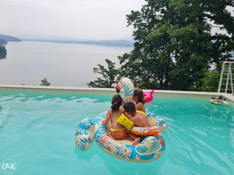 Kuća za odmor sa bazenom, jezero Modrac