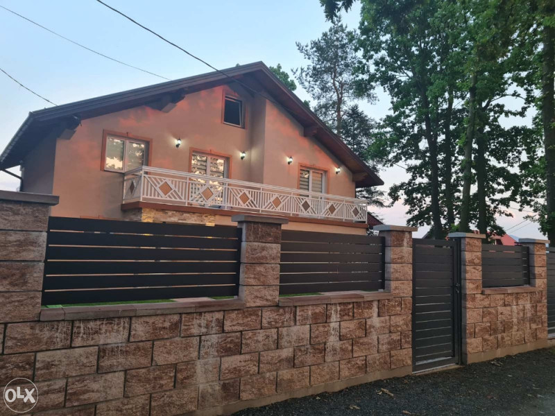 Kuća za odmor sa bazenom, jezero Modrac