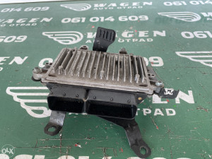 Kompjuter motora Mercedes W169 (fotografija 3)