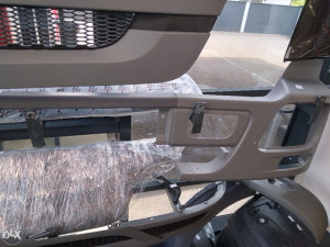 BRANIK MERCEDES MP2 MP3 DIO IZNAD TABLICE