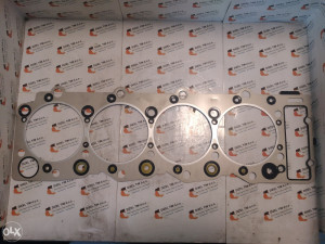 ISUZU dihtung glave motora 4HK1 8981142560