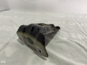 Nosac blatobrana desni Volkswagen Golf 5 (fotografija 3)
