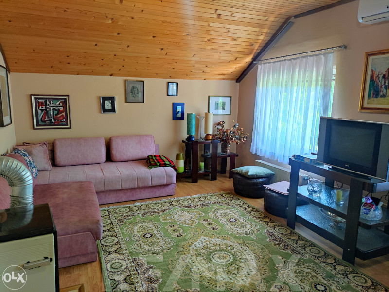 Odlična kuća 250m2 i plac 770m2,SLATINA(CENTAR) 17