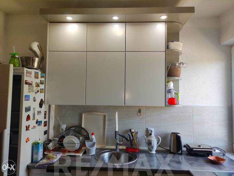 Odlična kuća 250m2 i plac 770m2,SLATINA(CENTAR) 15