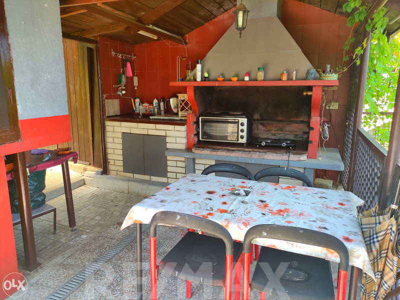 Odlična kuća 250m2 i plac 770m2,SLATINA(CENTAR) 25