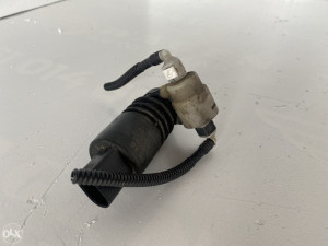 Pumpica za brisace Volkswagen Golf 5 (fotografija 3)