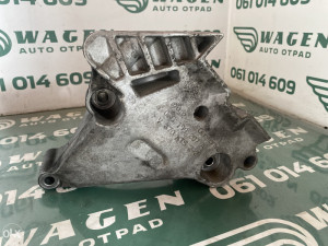 Nosac motora Volkswagen Touran (fotografija 4)