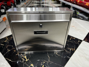 Inox postanski sanduk