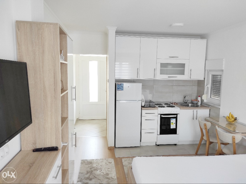 APARTMAN Stan na dan Trebinje  066 128 000 3