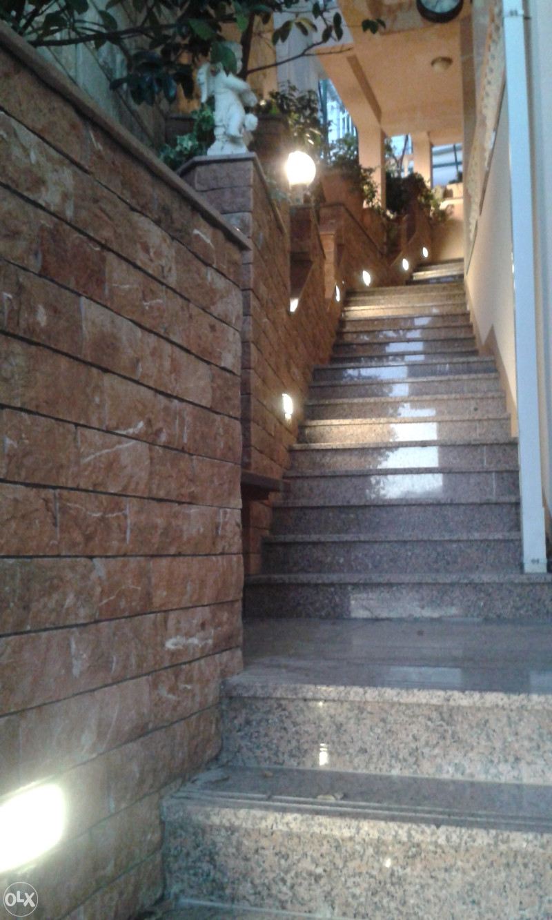 Prodajem u centru Neuma  Villu  20 m od mora, prvi red. 19