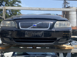 Dijelovi Volvo V70 2005 (fotografija 3)