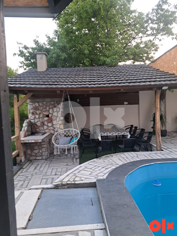 Kuća sa bazenom Tuzla 6