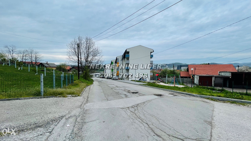 Kvalitetan Višenamjenski Poslovno - Stambeni objekat 23