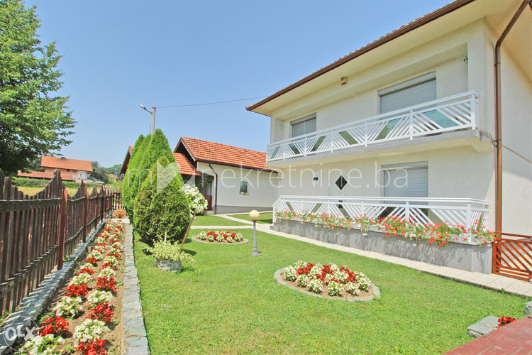 m2: Breza, Kuća 160m2 na parceli 6132m2 sa voćnjakom