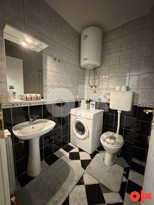 Stan na dan Bijeljina 10 " M APARTMANI " 066 872 160 9