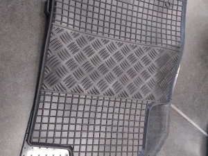 PATOSNICE PODMETAČI GUMENI OPEL ASTRA J 10-15