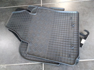 Auto patosnice podmetači gumeni CADDY KEDI TOURAN