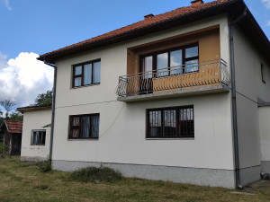 kuca zemljiste