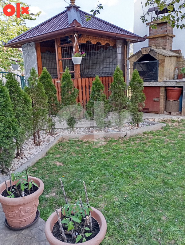 Prodajem kucu 3