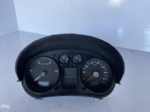 Celer taho sat Audi A2 (fotografija 3)