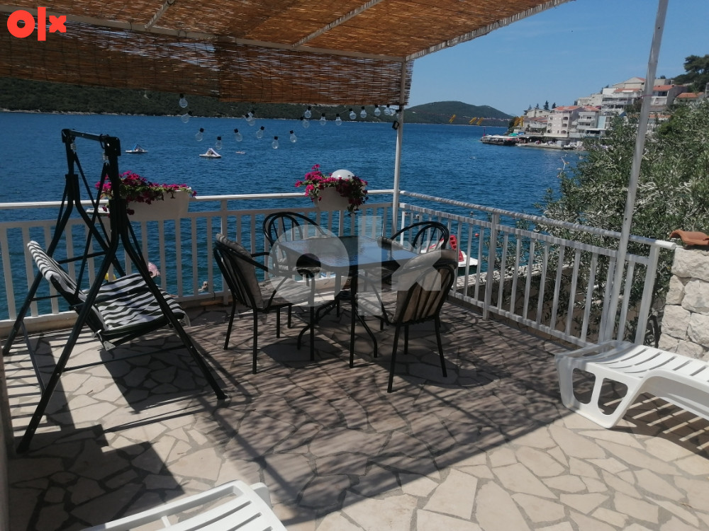 Apartmani vila Anita Neum (20 metara od glavne plaze)