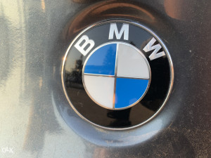 Znak original BMW (fotografija 3)