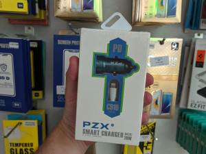 AUTO PUNJAČ ZA MOBITEL 20W + LIGHTING / IPHONE KABAL