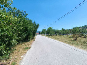 NN Nekretnine: građevinsko zemljište - Butmir