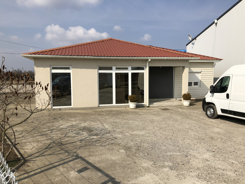 Hala skladiste poslovni prostor hala 2300m2 Ledenice Gradacac 16