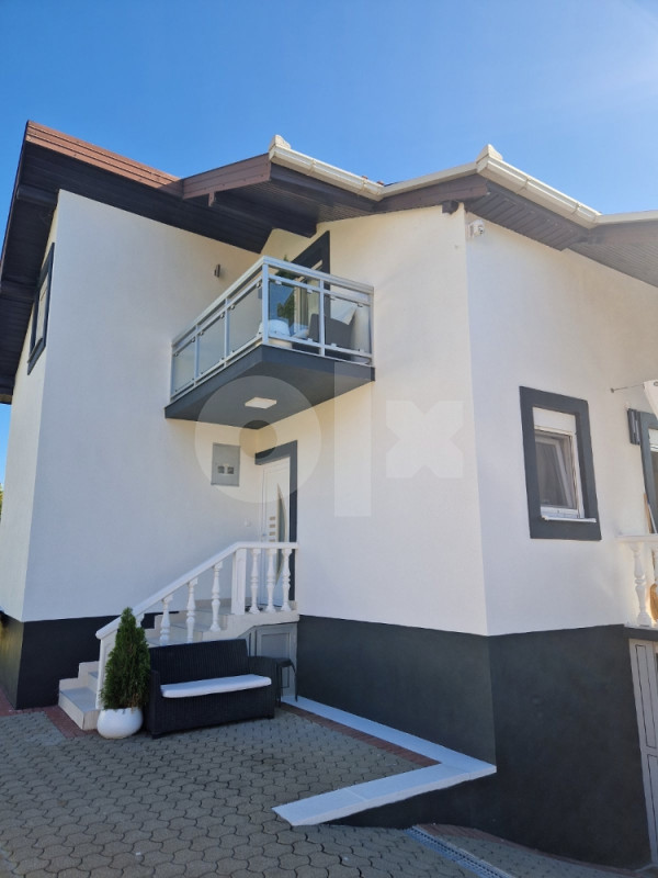 Apartman sa avlijom i privatnim bazenom u Blagaju 3