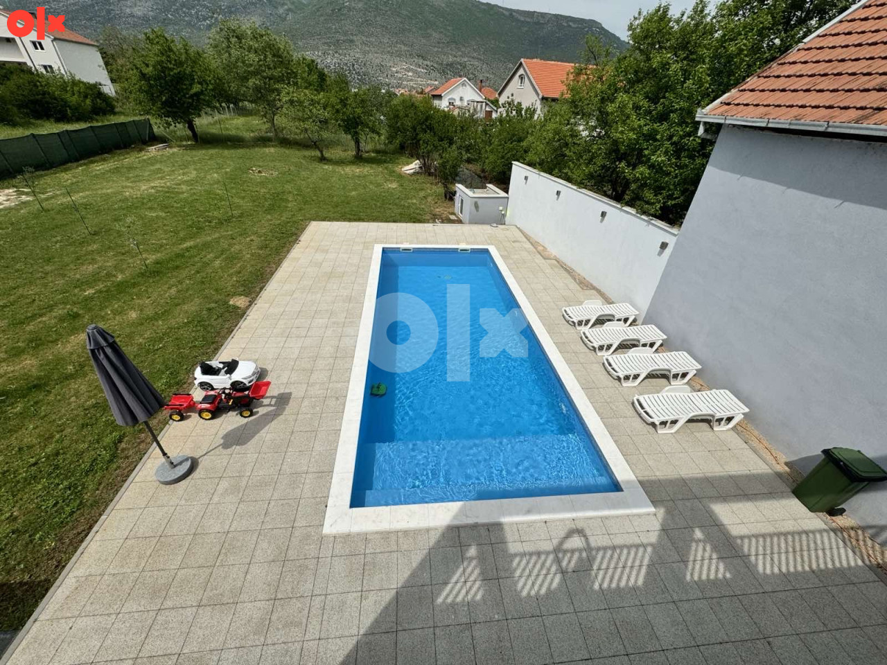 Kuca sa bazenom, vikendica i bazen  za odmor Mostar