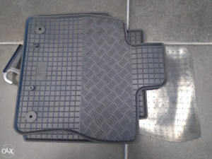 PATOSNICE PODMETAČI GUMENI VW ARTEON 2017-