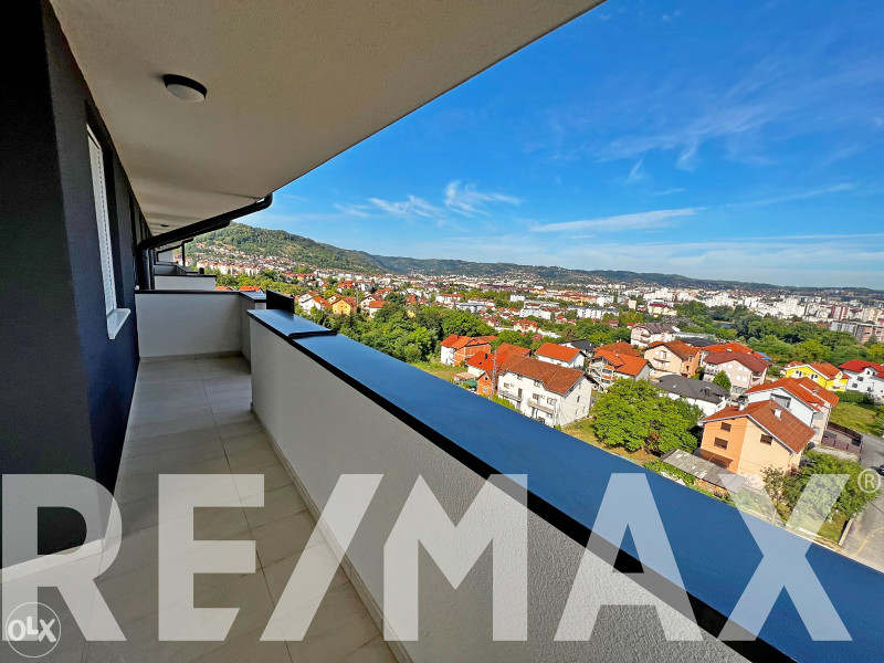 USELJIV penthouse, 130m2 2