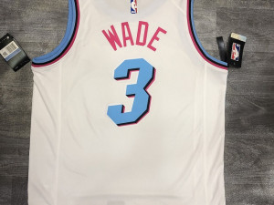 Dres WADE 3 / Miami Heat