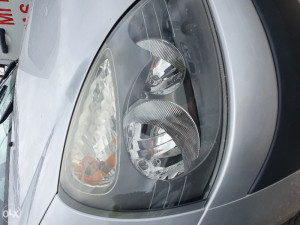 Renault clio 2001-2005, desni far