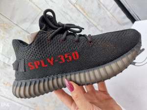 ADIDAS YEZZY 40 DO 45 PATIKE