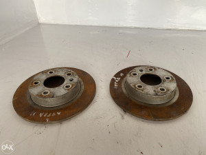 Disk diskovi zadnji Opel Astra H (fotografija 3)