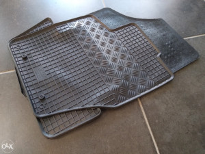 Gumene Patosnice Podmetači Peugeot 308 CITROEN C4 07-13