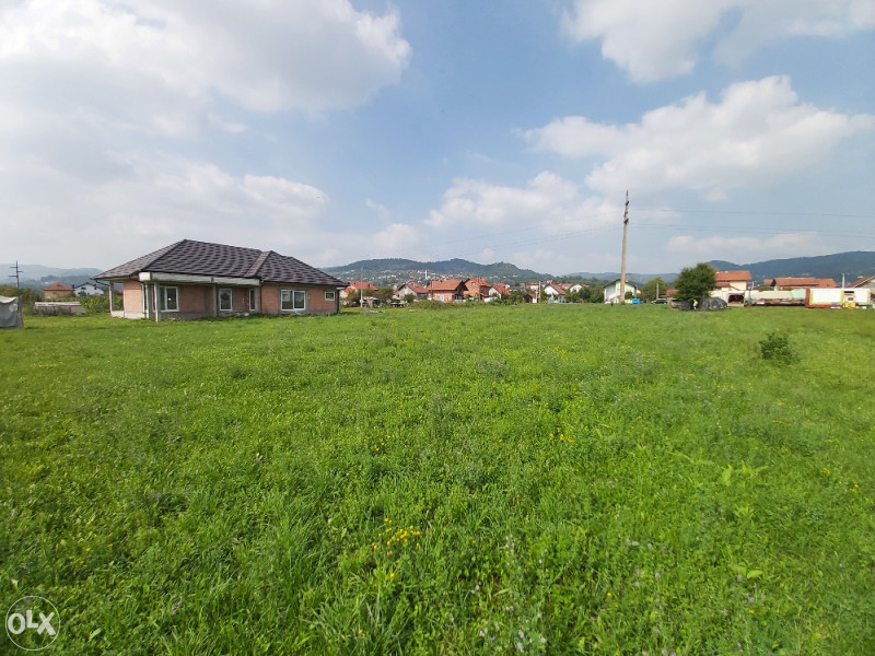 ZEMLJIŠTE - PLAC 4